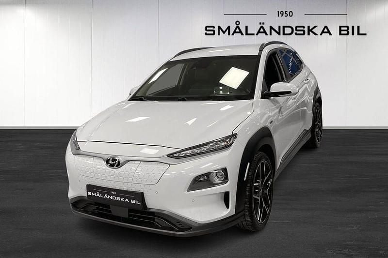 Vit Begagnad 2019 Hyundai Kona Premium SUV | 209 000 kr (Marknadspris) - Bild 1/4