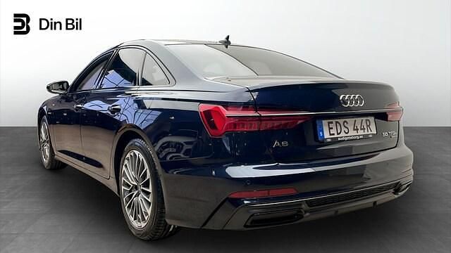 Begagnad Audi A6 S-Line 367 HK (269 kW) 2021 Firmamentblå metallic Sedan