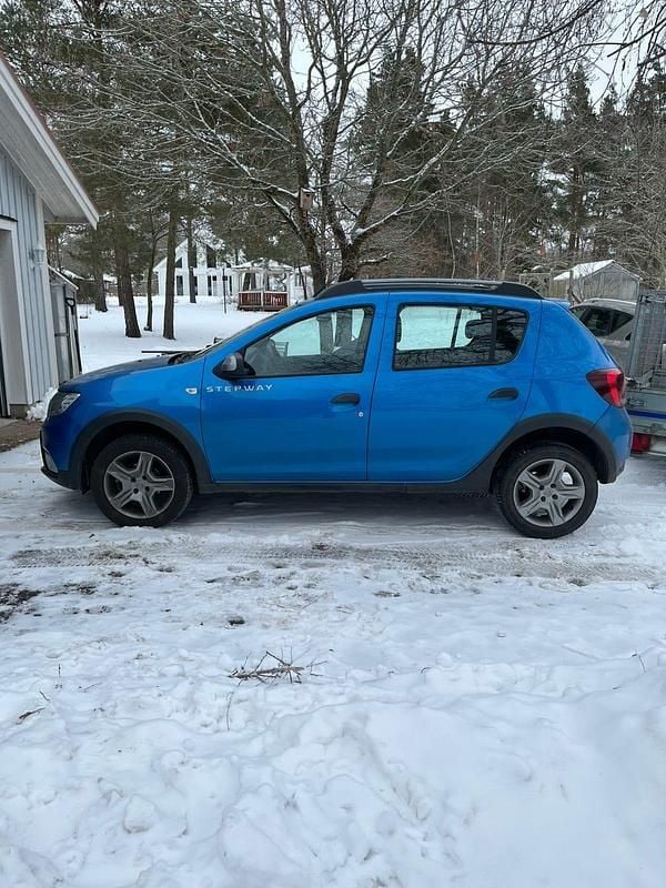 Begagnad 2018 Dacia Sandero Stepway | 75 000 kr (Marknadspris) - Bild 1/4