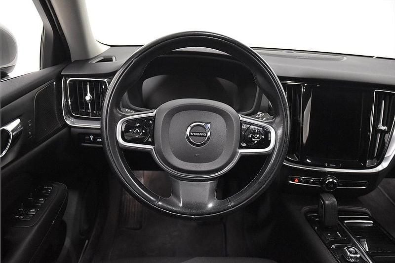 Begagnad Volvo V60 Inscription 253 HK (186 kW) 2021 Vit Kombi