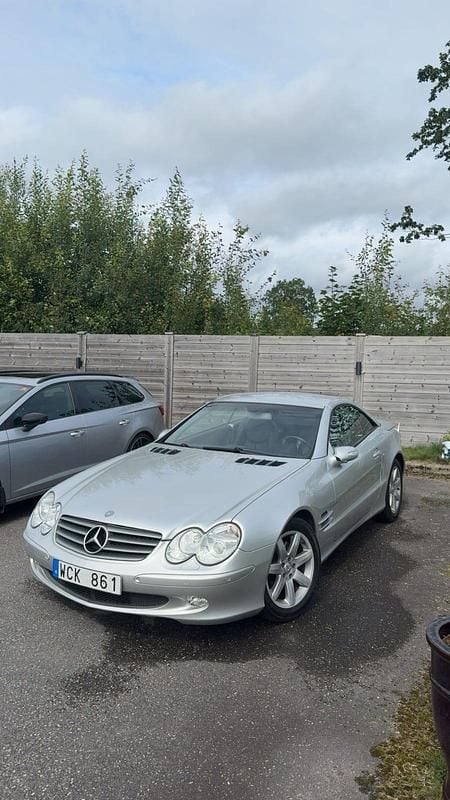 Begagnad 2004 Mercedes SL350 Cab | 250 000 kr - Bild 1/4