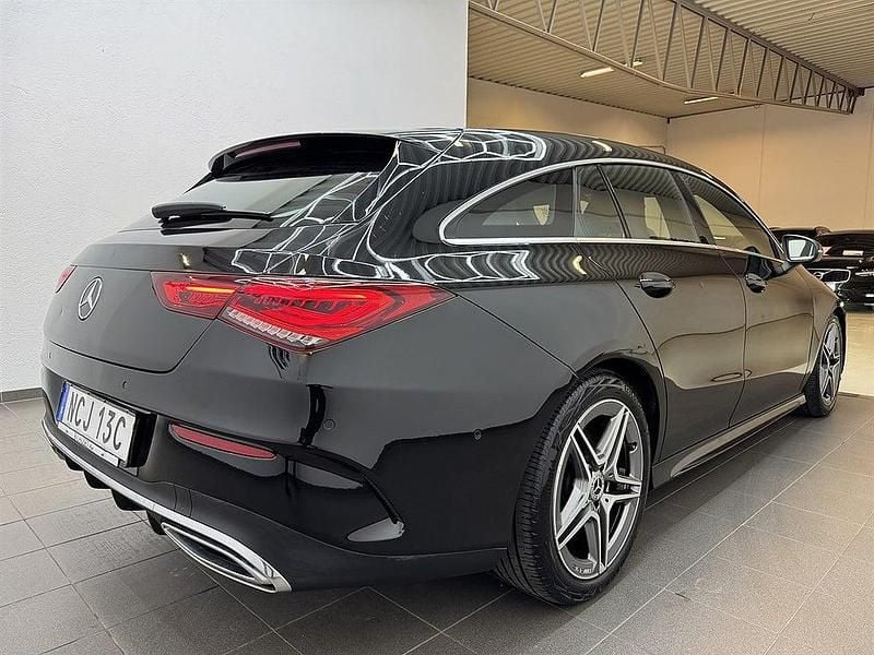 Begagnad Mercedes CLA200 Shooting Brake 2020 Svart Kombi