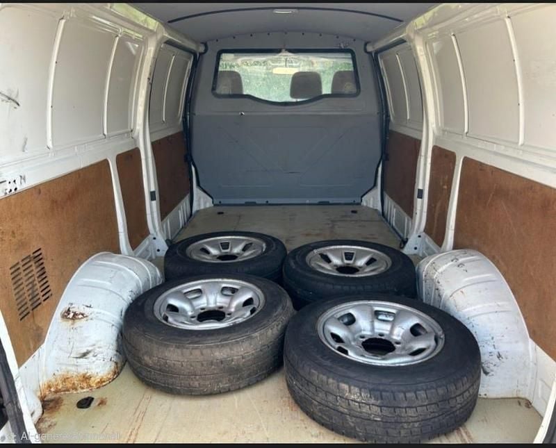 Begagnad Toyota HiAce 117 HK (86 kW) 2007 Van