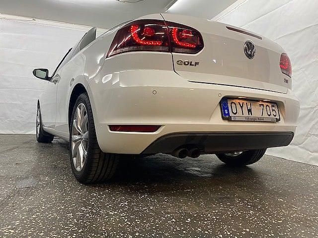 Begagnad VW Golf Cabriolet Comfortline 160 HK (117 kW) 2012 Silver Cab