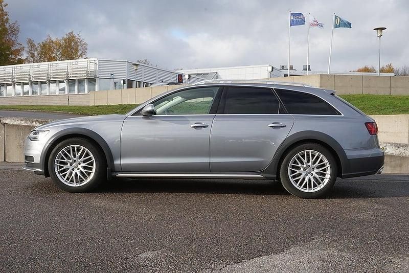Begagnad Audi A6 Allroad 218 HK (160 kW) 2017 Grå metallic Kombi