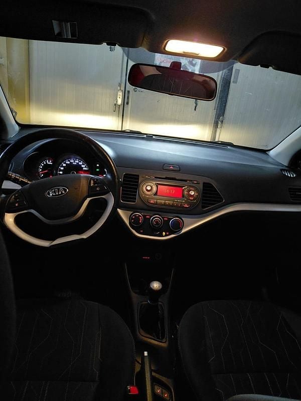 Begagnad Kia Picanto 68 HK (50 kW) 2013 Halvkombi