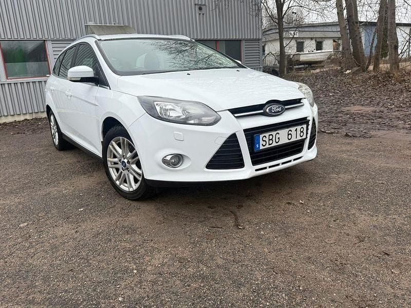 Begagnad 2013 Ford Focus Kombi | 33 000 kr (Marknadspris) - Bild 1/4