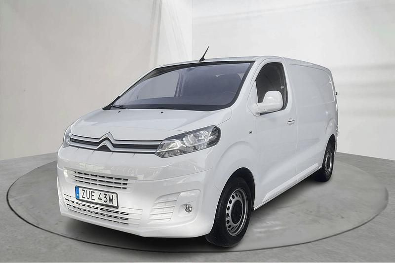 Vit Begagnad 2023 Citroën Jumpy Business Class Minibuss | 289 000 kr (Marknadspris) - Bild 1/4