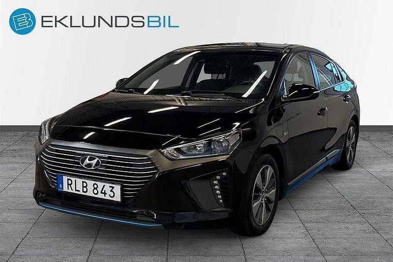 Svart Begagnad 2017 Hyundai Ioniq Comfort Sedan | 119 900 kr (Superpris) - Bild 1/4