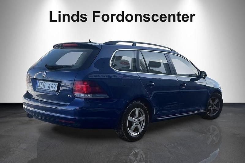 Begagnad VW Golf VI 122 HK (89 kW) 2010 Blå Halvkombi