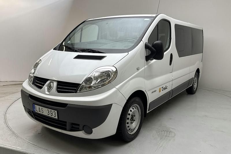 Vit Begagnad 2010 Renault Trafic Van | 149 000 kr - Bild 1/4