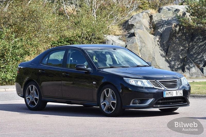 Svart (jet black) Begagnad 2008 Saab 9-3 Sedan | 260 000 kr - Bild 1/4