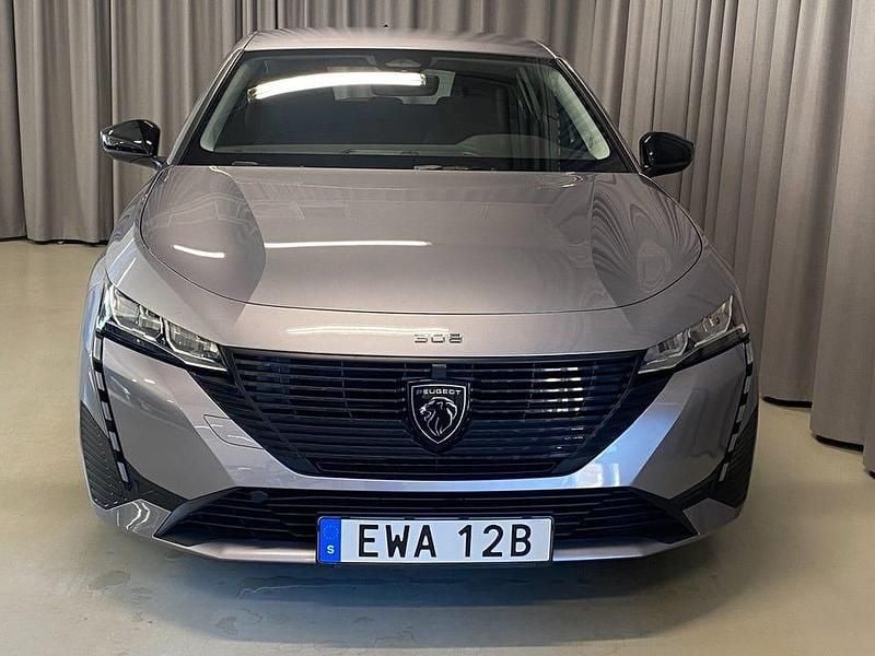 Begagnad Peugeot 308 Active 131 HK (96 kW) 2023 Grå Halvkombi