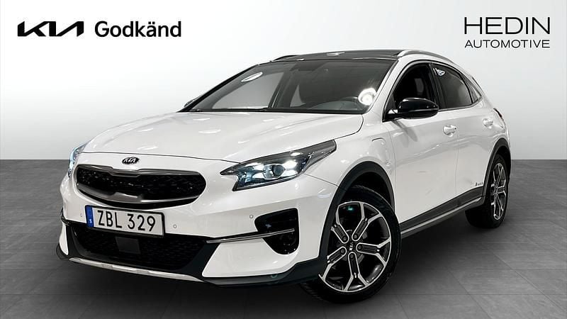 Begagnad Kia XCeed Advance 105 HK (77 kW) 2021 Vit SUV