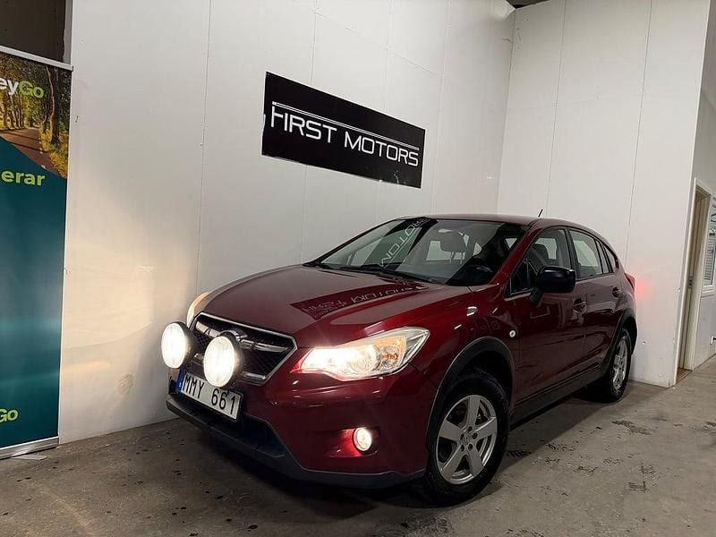 Röd Begagnad 2011 Subaru XV SUV | 69 900 kr (Marknadspris) - Bild 1/4
