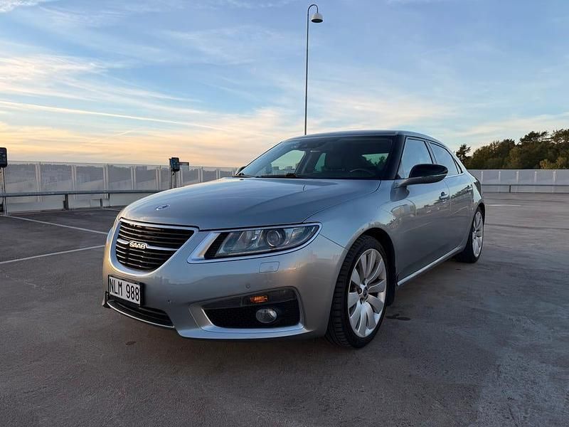 Begagnad Saab 9-5 Aero 330 HK (242 kW) 2011 Granite grey metallic