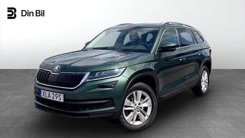 Grön (emerald green metallic) Begagnad 2019 Skoda Kodiaq Style SUV | 269 900 kr (Marknadspris) - Bild 1/4