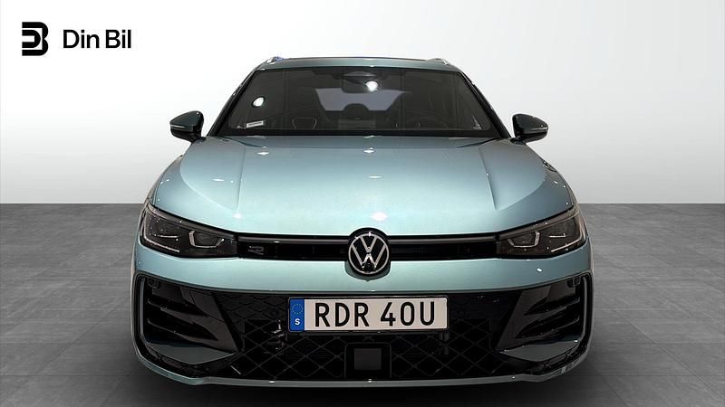 Ny VW Passat 2026 Grön Kombi