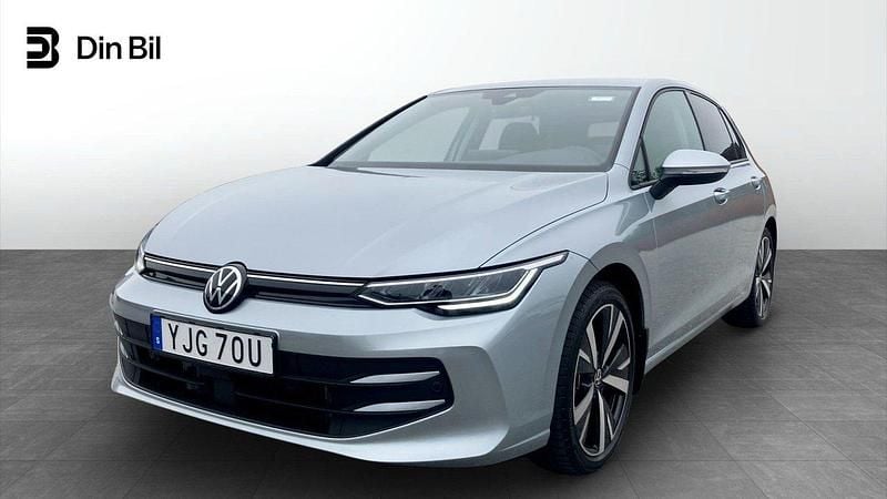 Silver Begagnad 2024 VW Golf VIII Edition Kombi | 309 900 kr (Marknadspris) - Bild 1/4