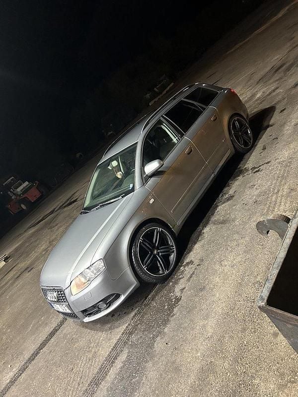 Grå Begagnad 2008 Audi A4 S-Line Kombi | 27 000 kr (Dyr) - Bild 1/2