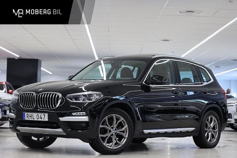 Svart Begagnad 2018 BMW X3 SUV | 319 900 kr (Marknadspris) - Bild 1/3