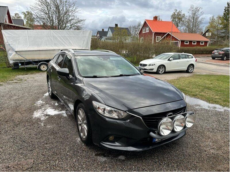 Grå Begagnad 2013 Mazda 6 Kombi | 94 000 kr (Bra pris) - Bild 1/4