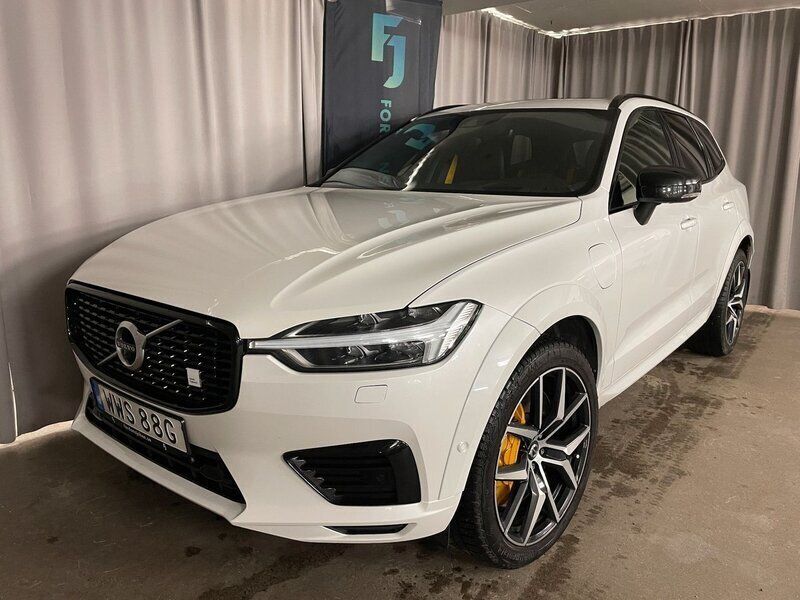 Vit Begagnad 2021 Volvo XC60 SUV | 389 900 kr (Superpris) - Bild 1/4