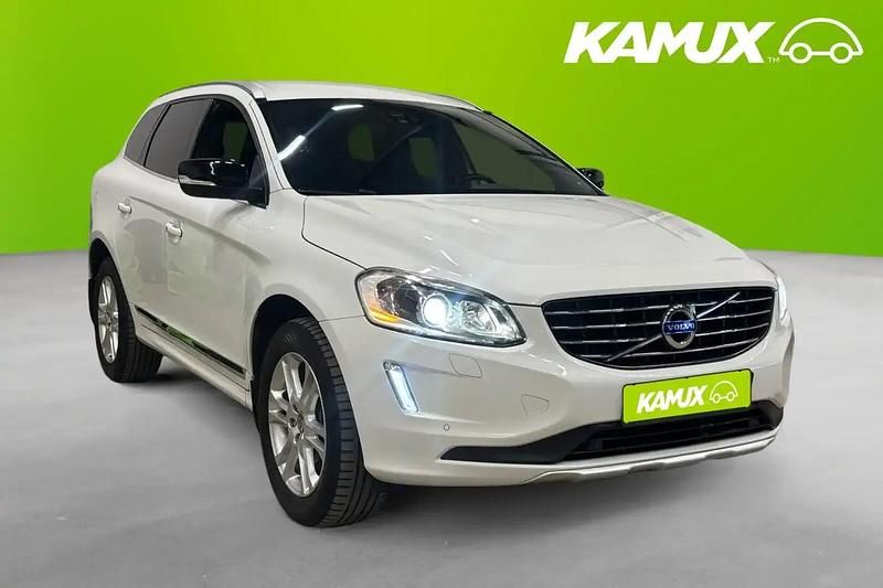 Vit Begagnad 2015 Volvo XC60 Summum SUV | 158 700 kr (Marknadspris) - Bild 1/4