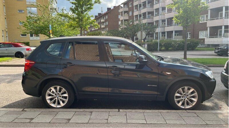 Svart Begagnad 2012 BMW X3 SUV | 135 000 kr (Marknadspris) - Bild 1/4