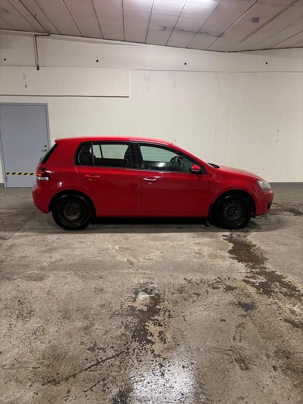 Begagnad VW Golf VII 102 HK (75 kW) 2012