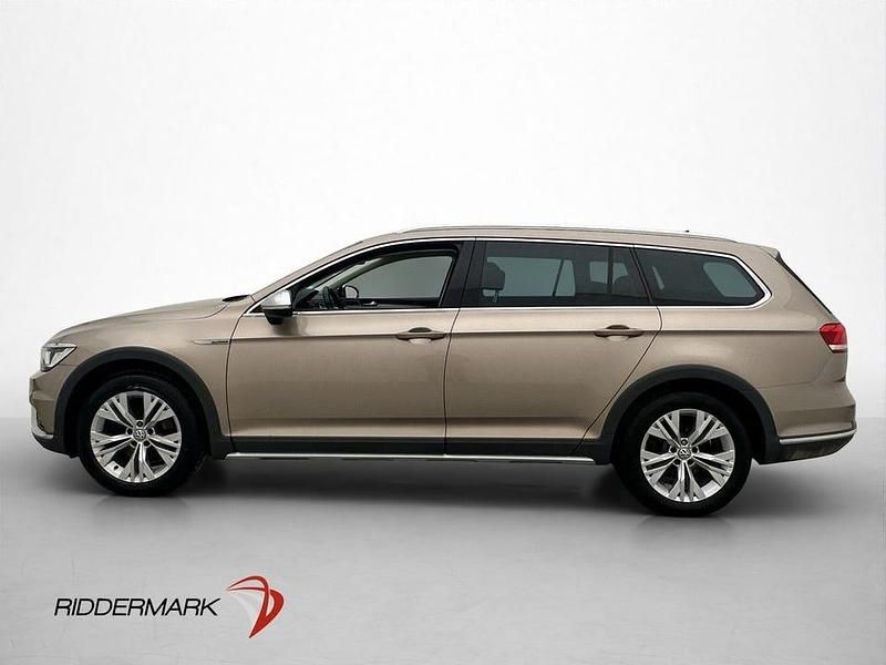 Begagnad VW Passat Alltrack 190 HK (139 kW) 2016 Brun Kombi