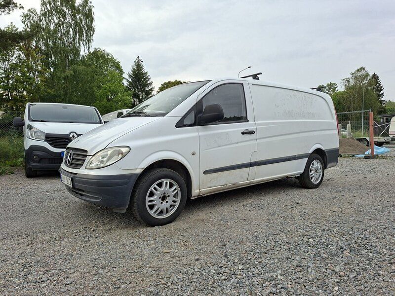 Vit Begagnad 2009 Mercedes Vito Minibuss | 59 900 kr (Lite dyr) - Bild 1/4
