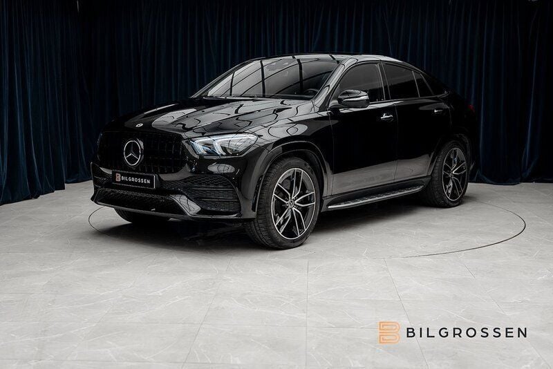 Svart Begagnad 2022 Mercedes GLE350e AMG Sportkupé | 909 900 kr (Lite dyr) - Bild 1/4