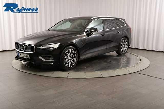 Begagnad 2021 Volvo V60 Kombi | 309 000 kr - Bild 1/4