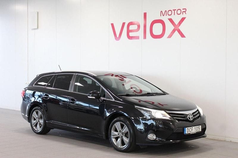 Svart Begagnad 2014 Toyota Avensis Edition Kombi | 124 900 kr (Lite dyr) - Bild 1/4
