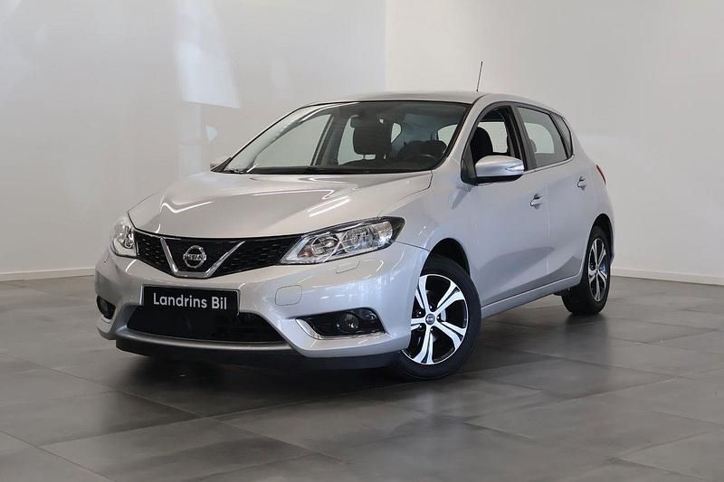 Silver Begagnad 2015 Nissan Pulsar Halvkombi | 114 900 kr (Marknadspris) - Bild 1/4