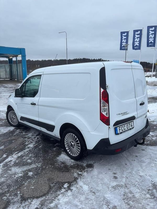 Begagnad Ford Transit Connect 95 HK (69 kW) 2014 Minibuss