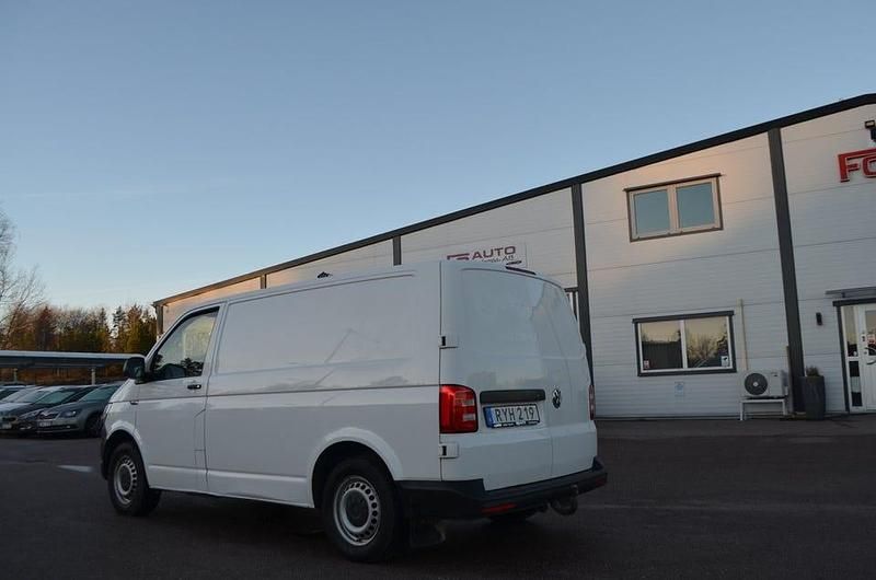Begagnad VW T6 150 HK (110 kW) 2017 Vit Van