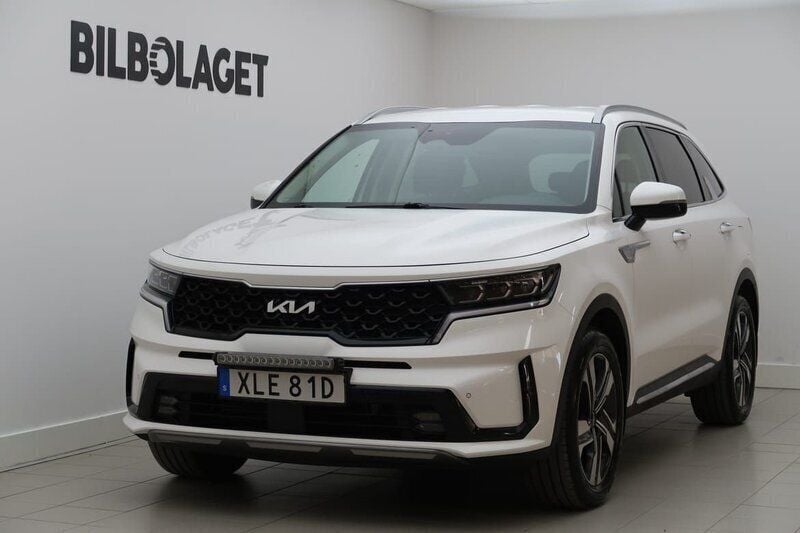 Vit Begagnad 2021 Kia Sorento Advance SUV | 349 500 kr (Bra pris) - Bild 1/4