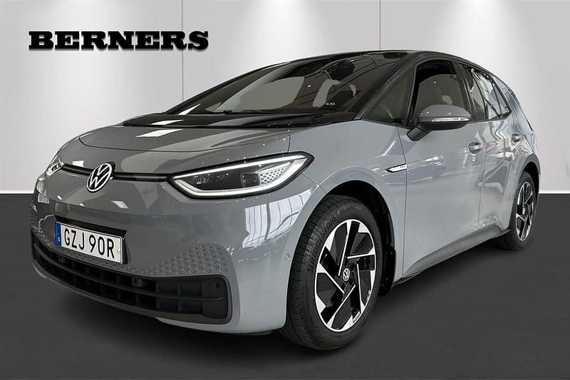 Grå Begagnad 2022 VW ID.3 Pro Performance Halvkombi | 259 900 kr (Marknadspris) - Bild 1/4