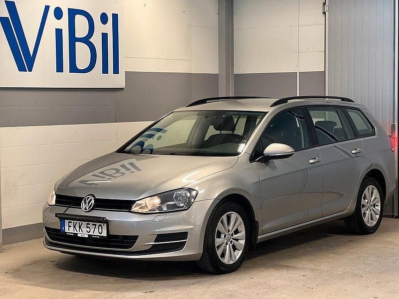 Silver Begagnad 2014 VW Golf VII Kombi | 99 900 kr (Lite dyr) - Bild 1/4