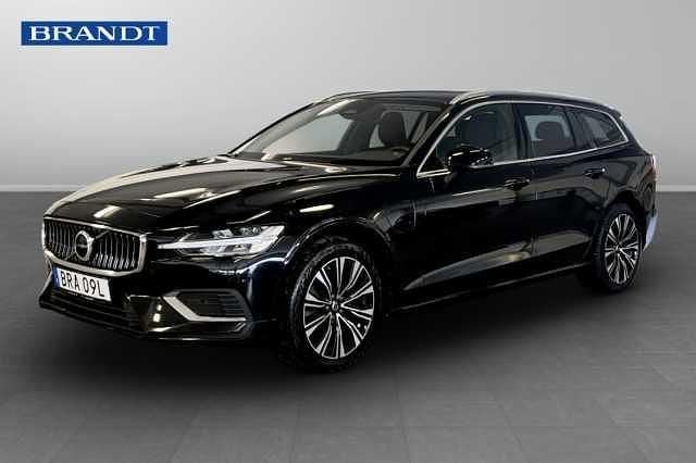Begagnad Volvo V60 252 HK (185 kW) 2023 Svart Kombi