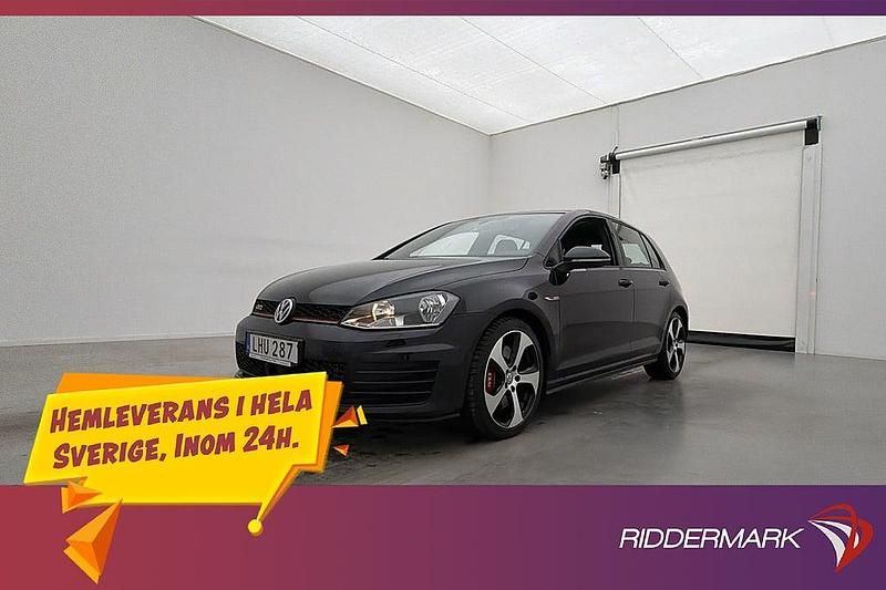 Svart Begagnad 2015 VW Golf VII GTI Halvkombi | 224 800 kr (Dyr) - Bild 1/3