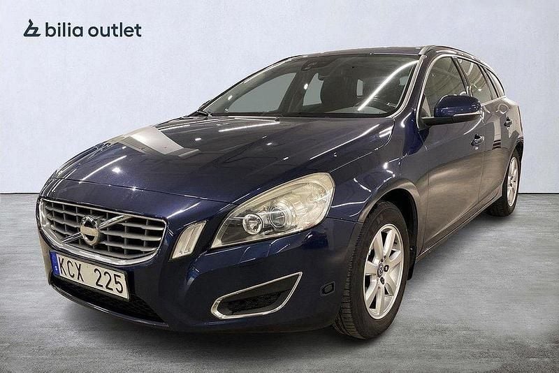 Blå Begagnad 2011 Volvo V60 Kombi | 60 000 kr (Superpris) - Bild 1/3