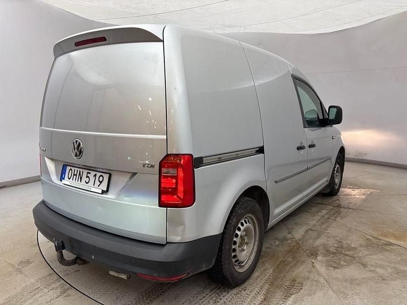 Begagnad VW Caddy 102 HK (75 kW) 2017 Silver Minibuss