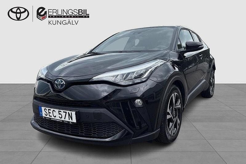 Svart Begagnad 2022 Toyota C-HR Edition SUV | 264 900 kr (Marknadspris) - Bild 1/4