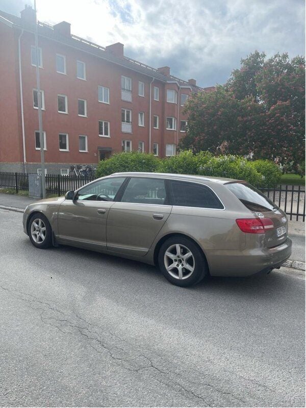 Brun Begagnad 2010 Audi A6 Kombi | 36 000 kr (Bra pris) - Bild 1/4