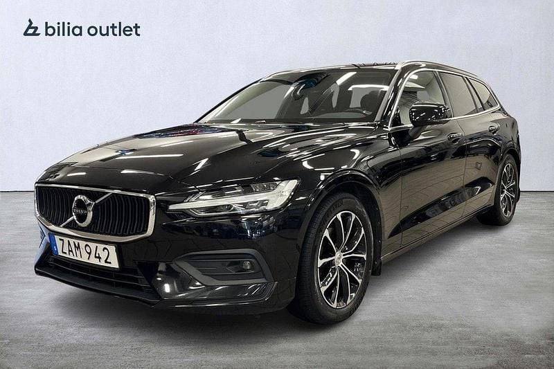 Svart Begagnad 2018 Volvo V60 Momentum Kombi | 269 900 kr (Marknadspris) - Bild 1/4