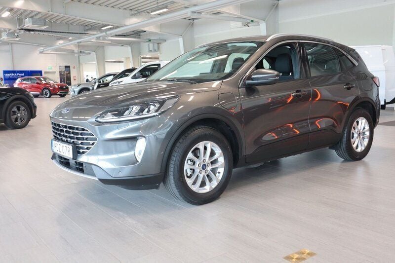 Grå (grå metallic) Begagnad 2022 Ford Kuga Business Edition SUV | 289 800 kr (Lite dyr) - Bild 1/4