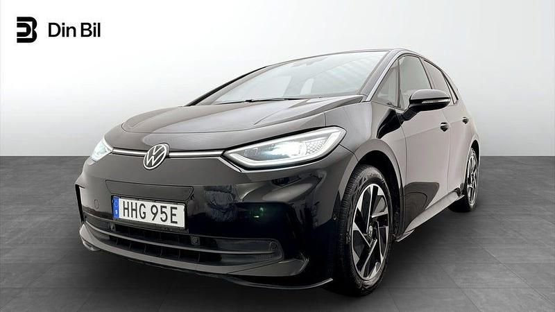 missing Begagnad 2024 VW ID.3 Pro Performance Halvkombi | 369 900 kr (Marknadspris) - Bild 1/4